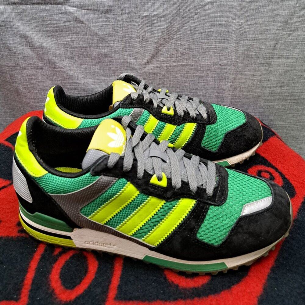 %Size 8 Men Adidas Zx 700 in Damen-Turnschuhe Sneakers / A 43 - Picture 2 of 13